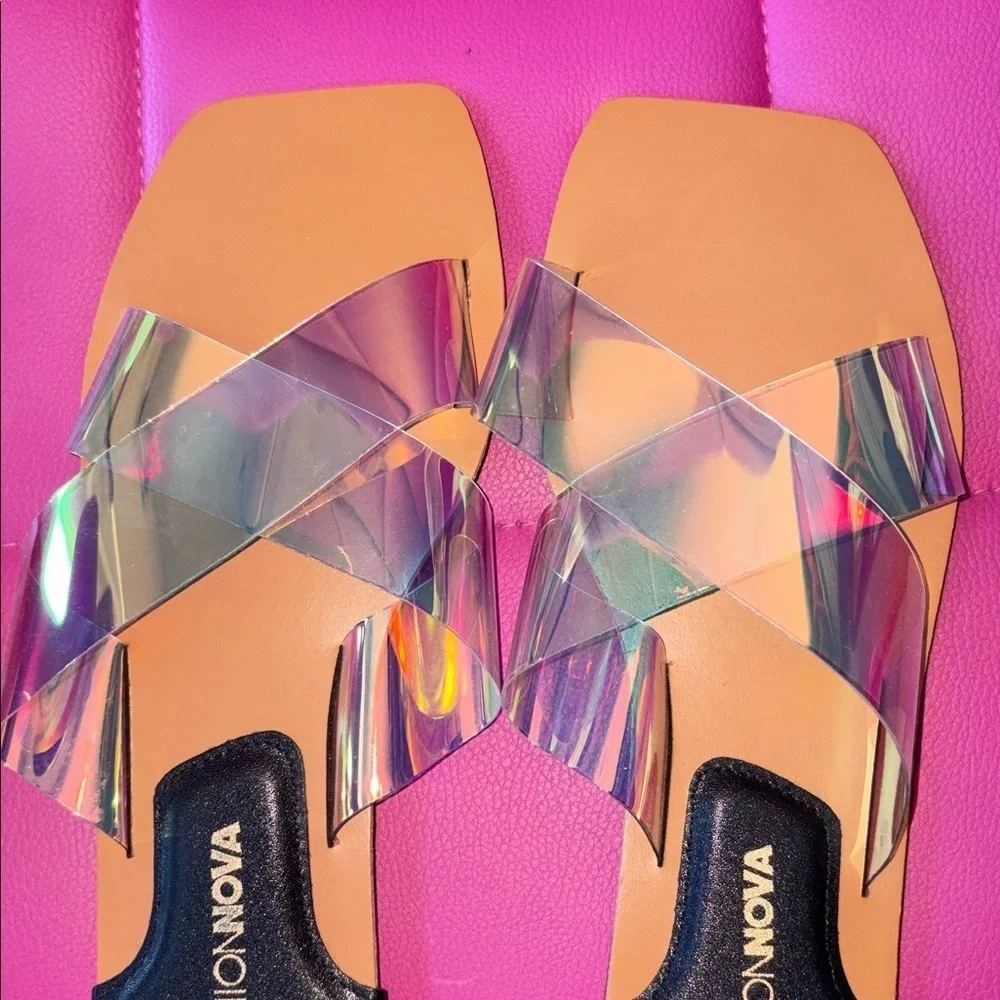 Fashion Nova Off Duty Flat Sandals Size 9
